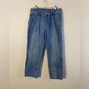 Sonoma straight leg light wash jeans size 4